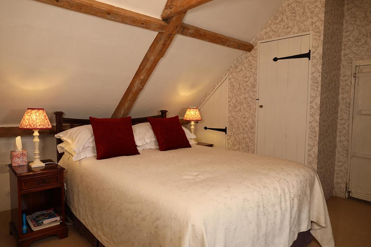 Carrick'S At Castle Farm 호텔 Swanton Morley 외부 사진